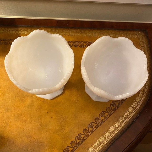 2 VTG Napco White Milk Glass Footed Compote Candy Dish Bowl Vase Planter 1184 - Picture 3 of 6